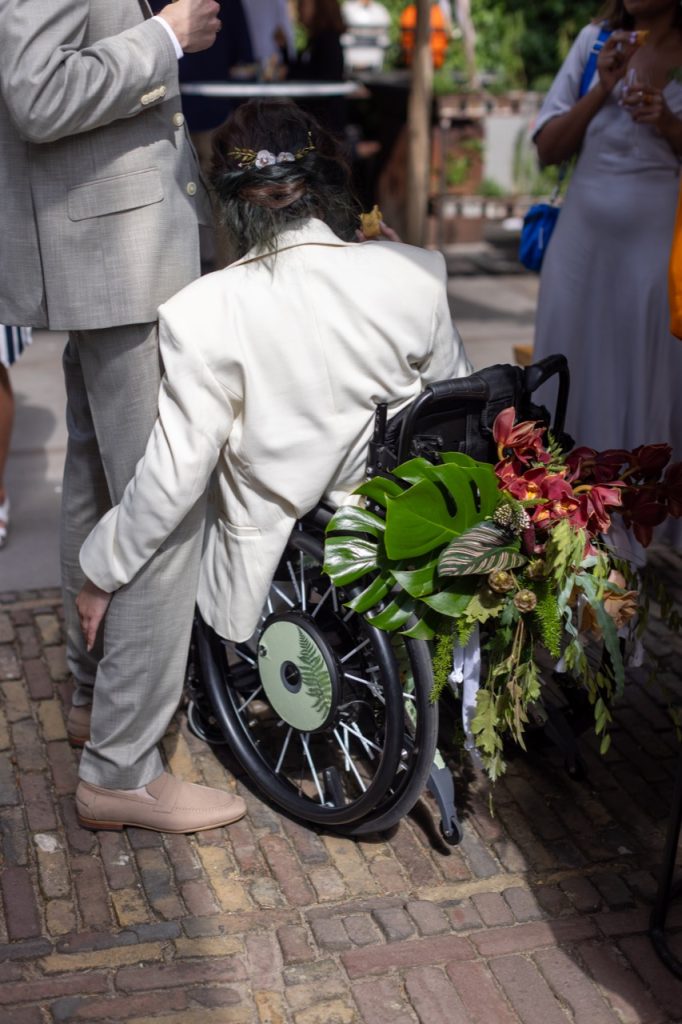 Versieren rolstoel bruiloft